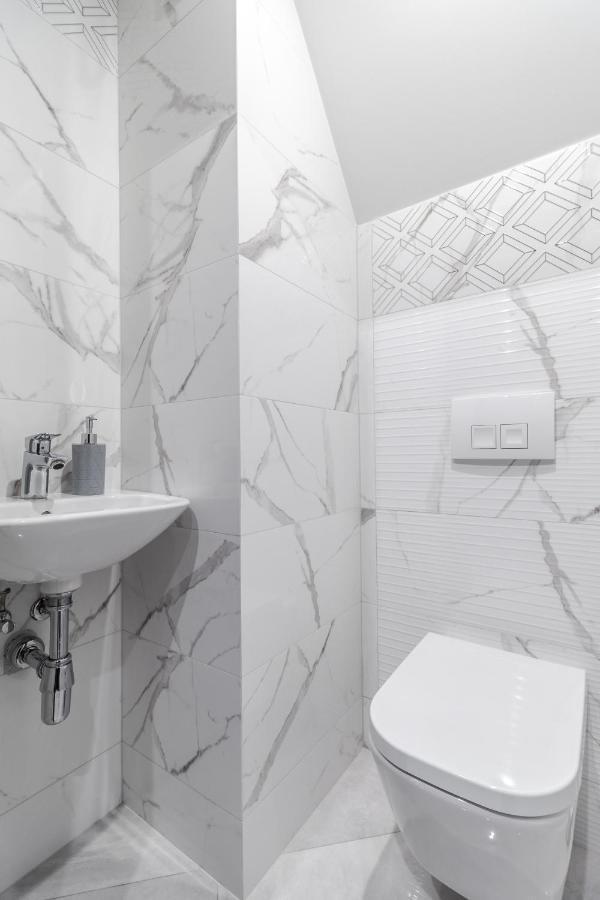 Inshiapartments On Hazova Str 5 Apartment Lviv